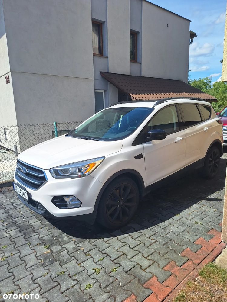 Ford Escape - 1