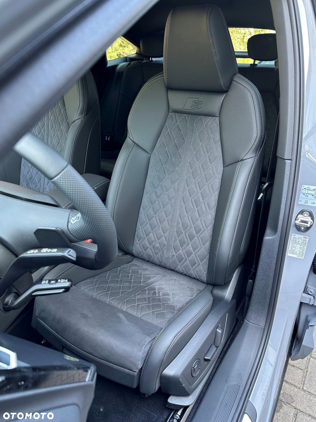 Audi Q4 e-tron - 12