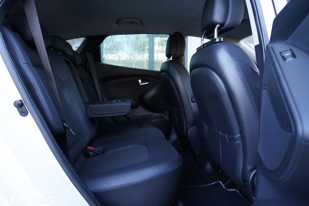 Hyundai ix35 2.0 CRDI 4WD Automatik Premium - 11