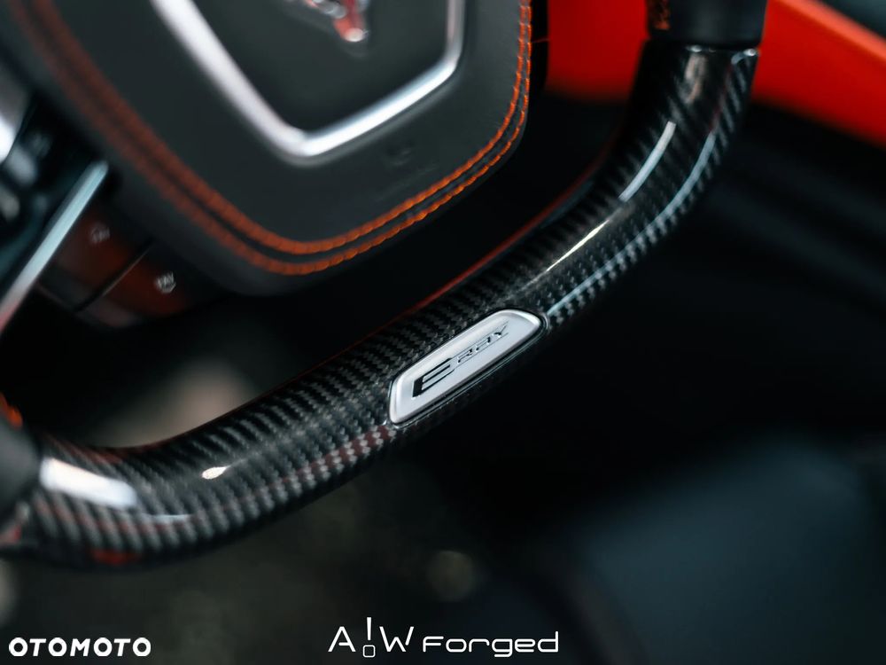 Chevrolet Corvette - 39