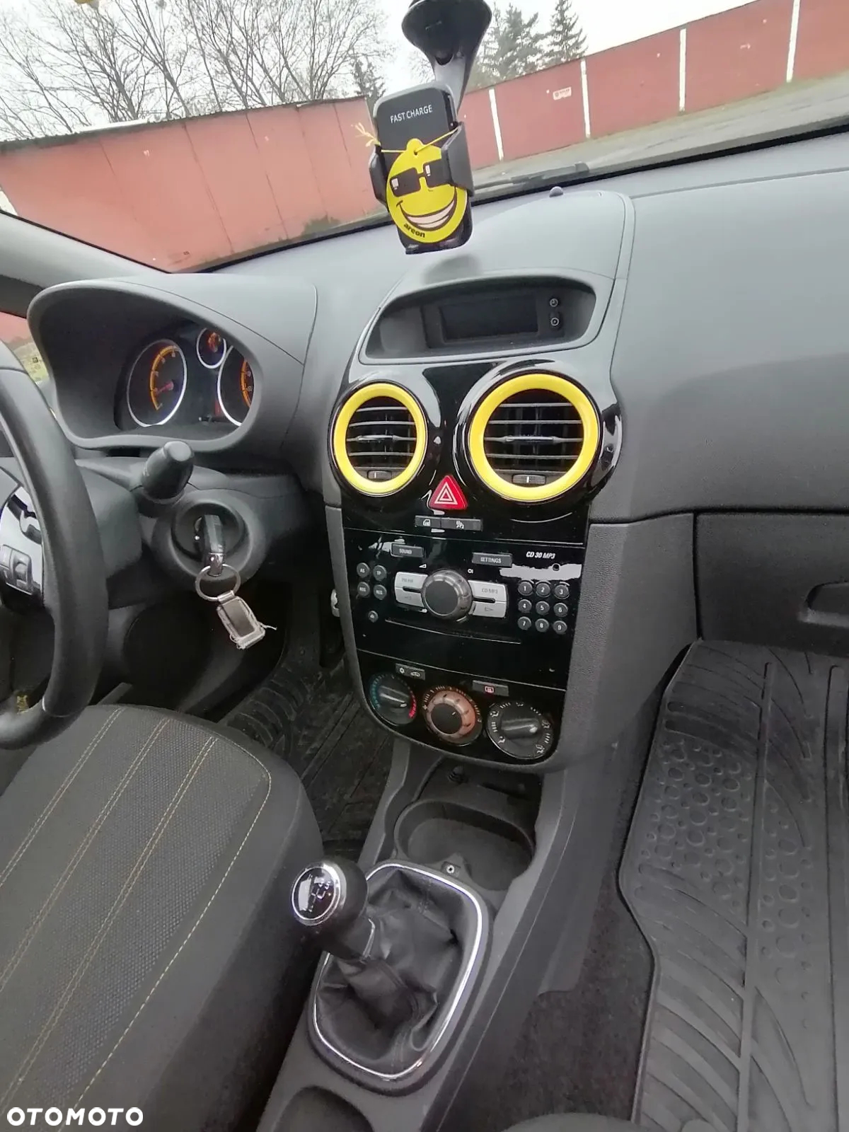 Opel Corsa 1.4 16V Color Edition - 13