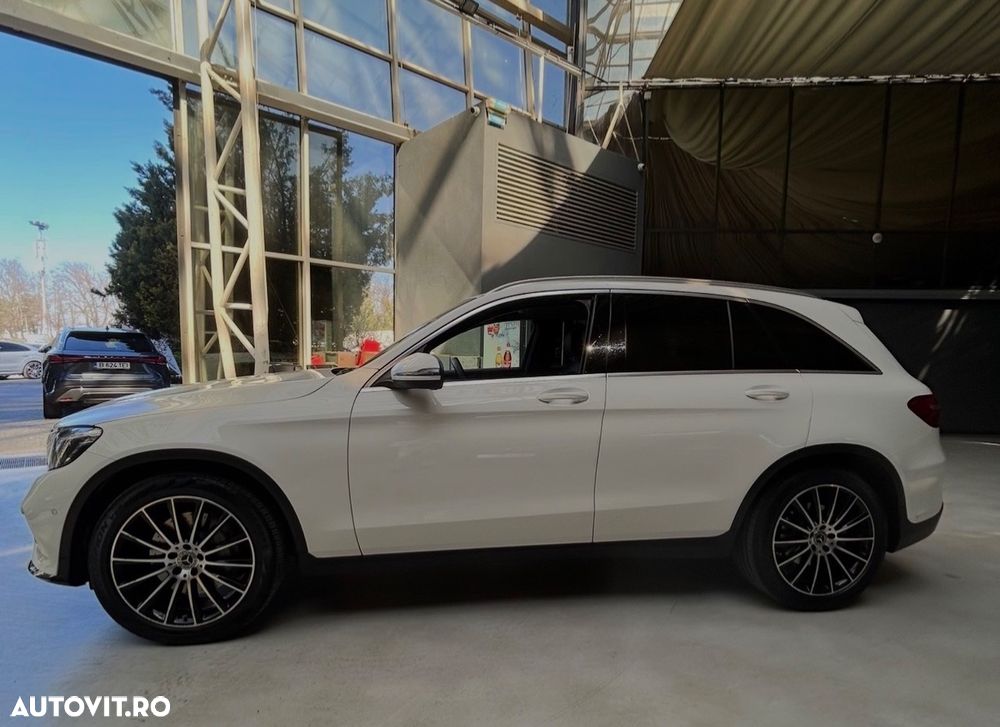 Mercedes-Benz GLC - 4