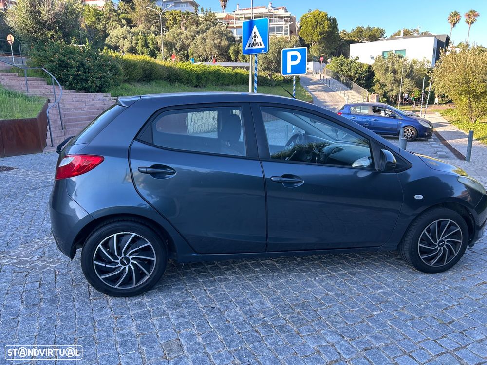 Mazda 2 1.4 MZ-CD Sport - 4