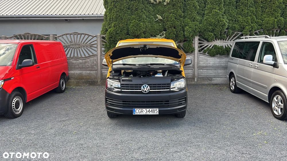 Volkswagen Transporter - 28