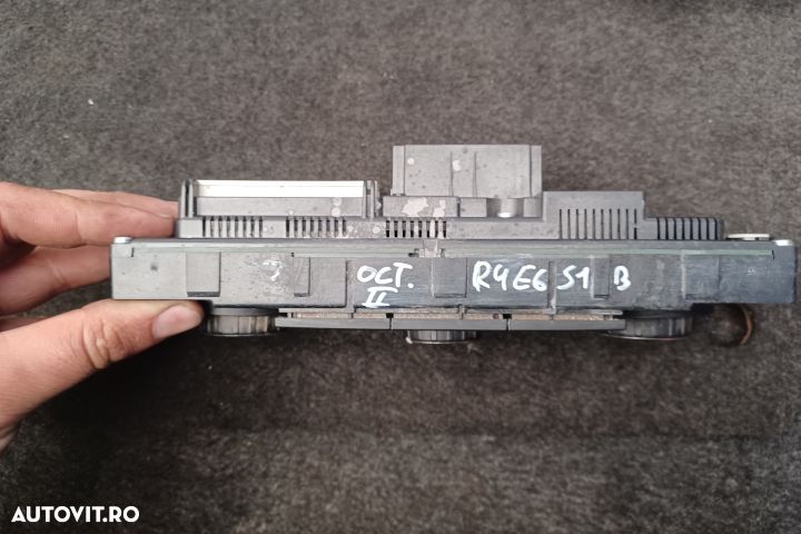 Comanda AC 3T0820047AF 5HB009752 3T0820047AF 5HB009752 Skoda Octavia - 1