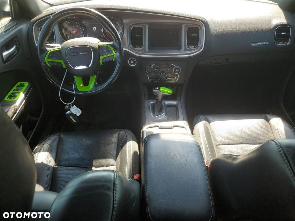 Dodge Charger - 10