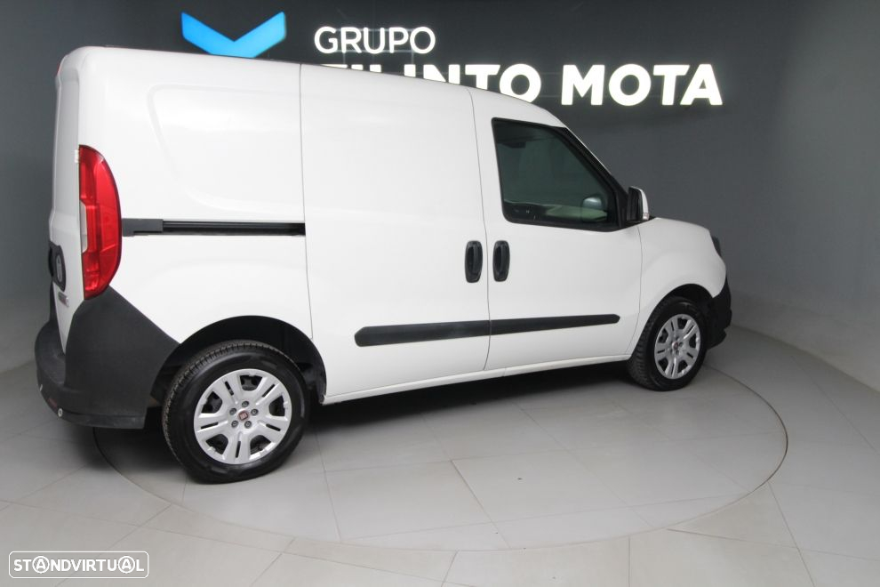Fiat Doblo Dobló Cargo 1.3m-jet Easy 3l - 2