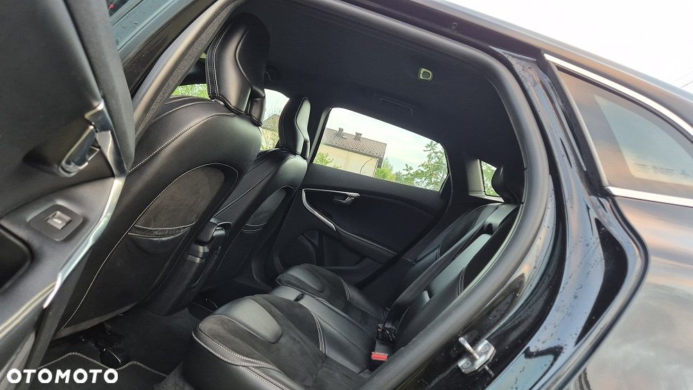 Volvo V40 D2 RDesign - 11