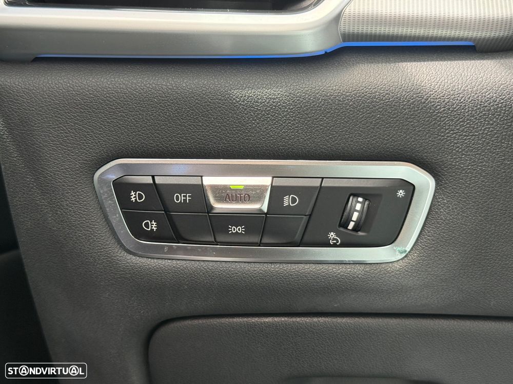 BMW X5 45 e xDrive Pack M - 34