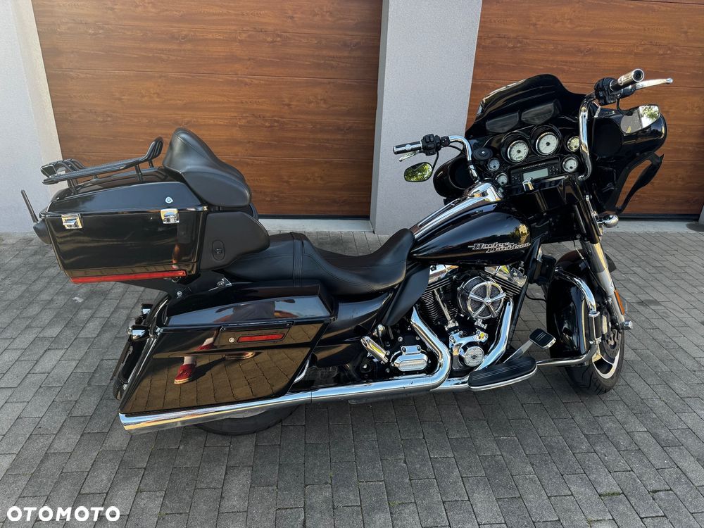 Harley-Davidson Touring Street Glide - 1