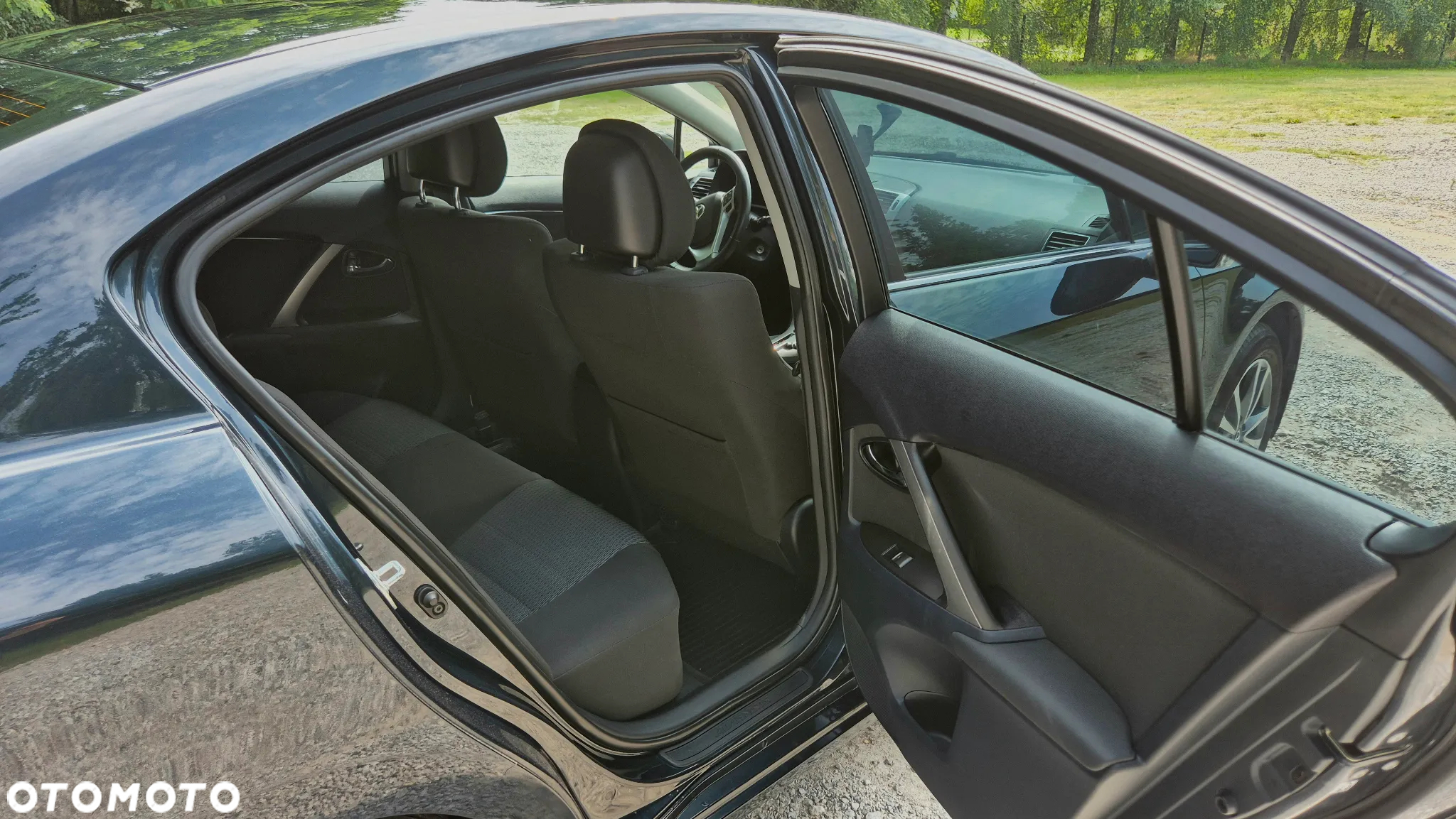 Toyota Avensis 1.8 Multidrive S Sol - 11
