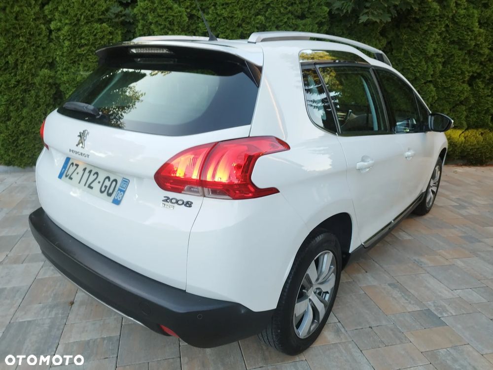 Peugeot 2008 - 14