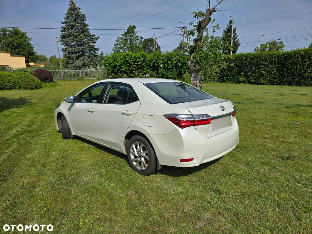 Toyota Corolla 1.6 Comfort - 5