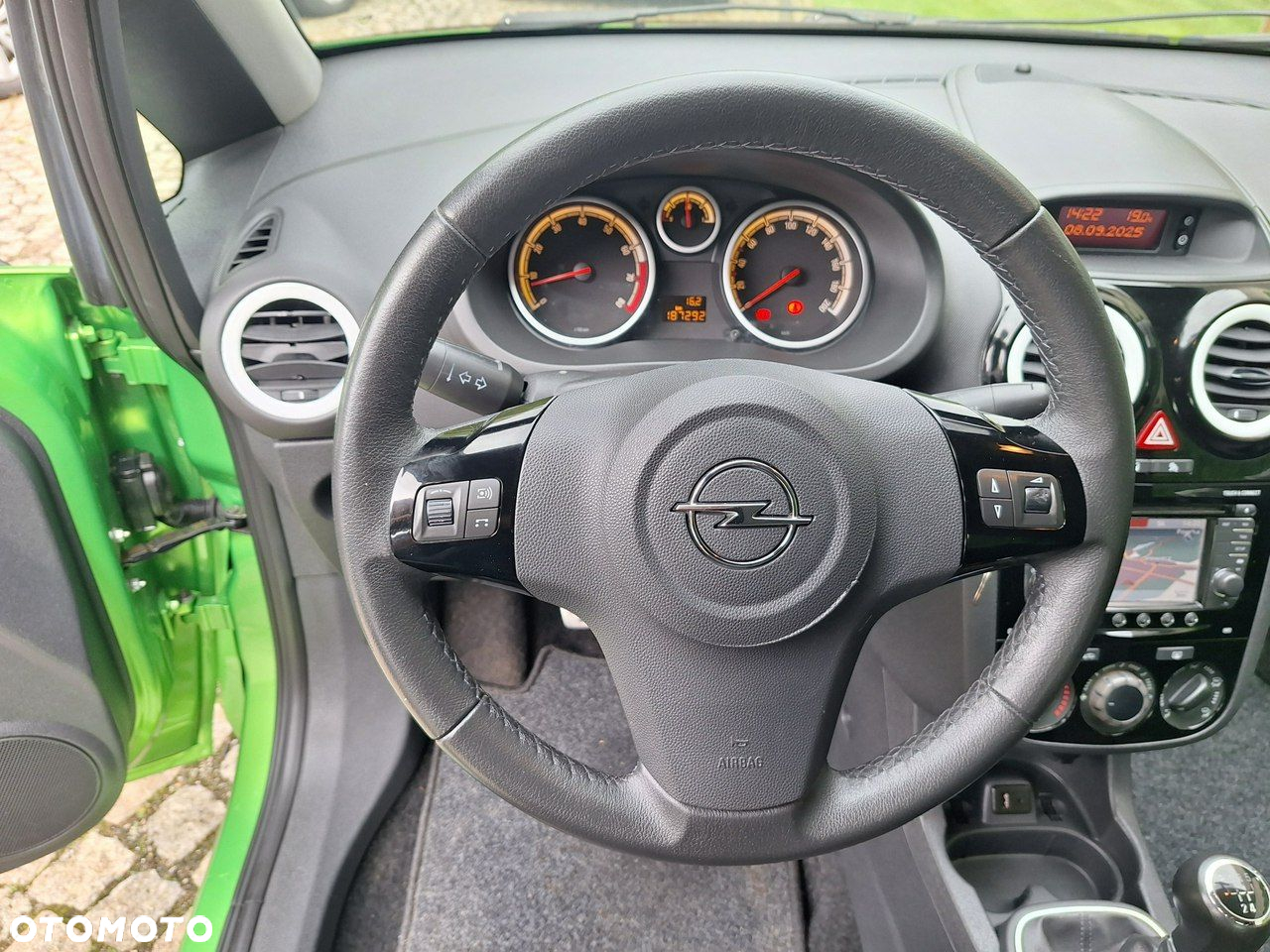 Opel Corsa - 10