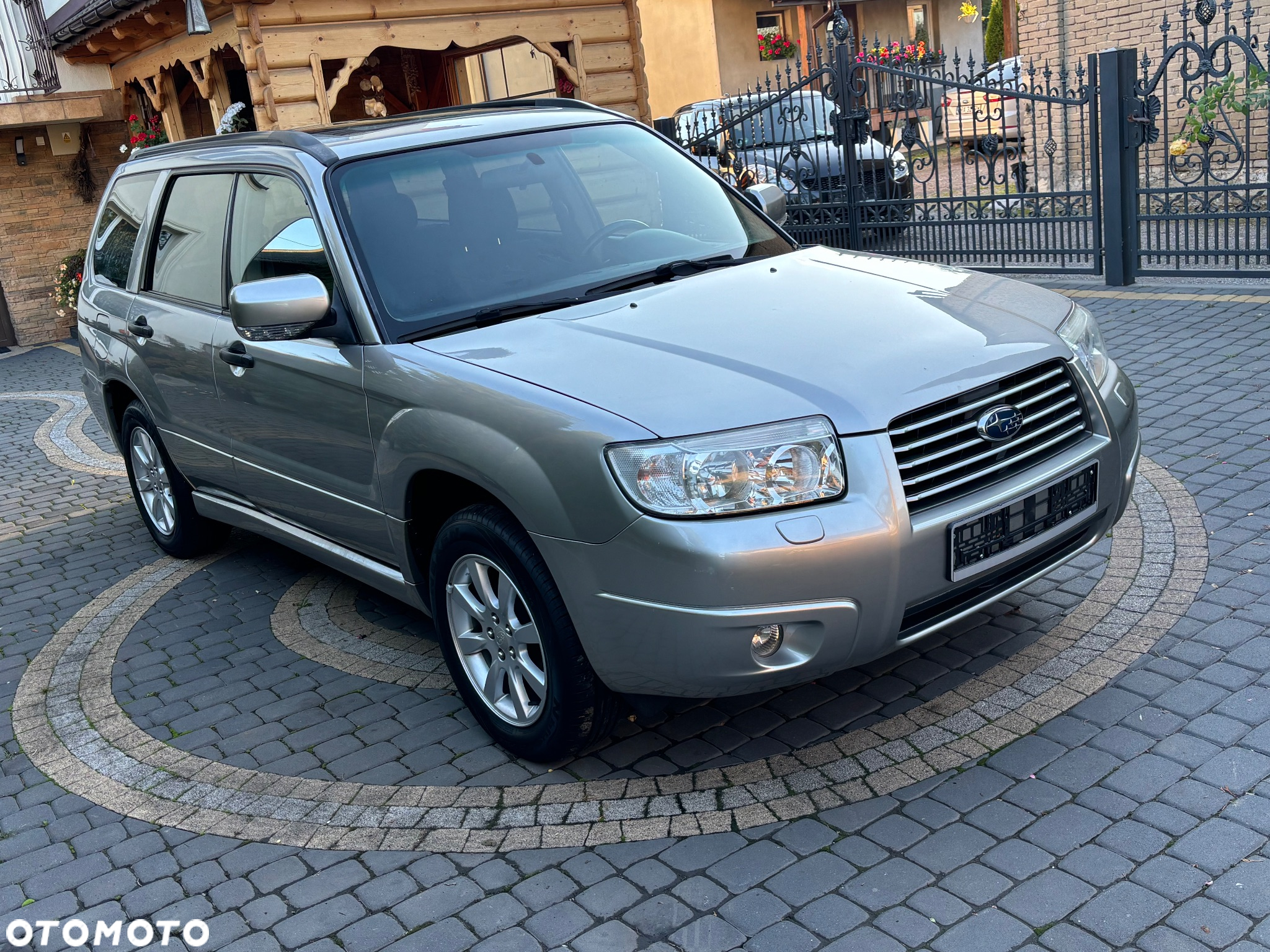 Subaru Forester 2.0 XL - 4