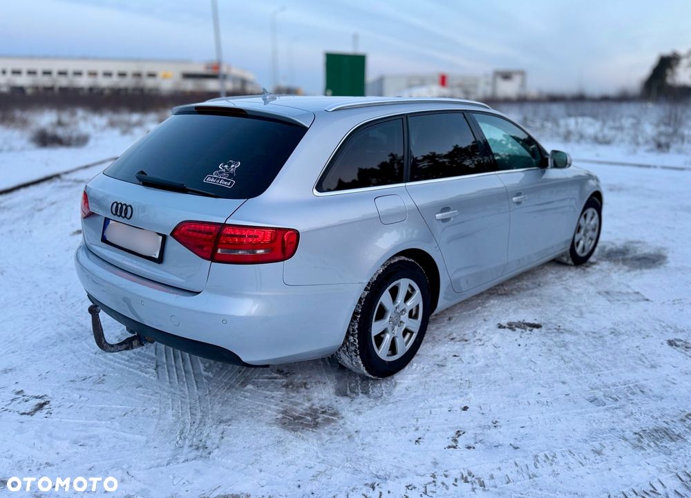 Audi A4 Avant 2.0 TDI DPF Ambiente - 5