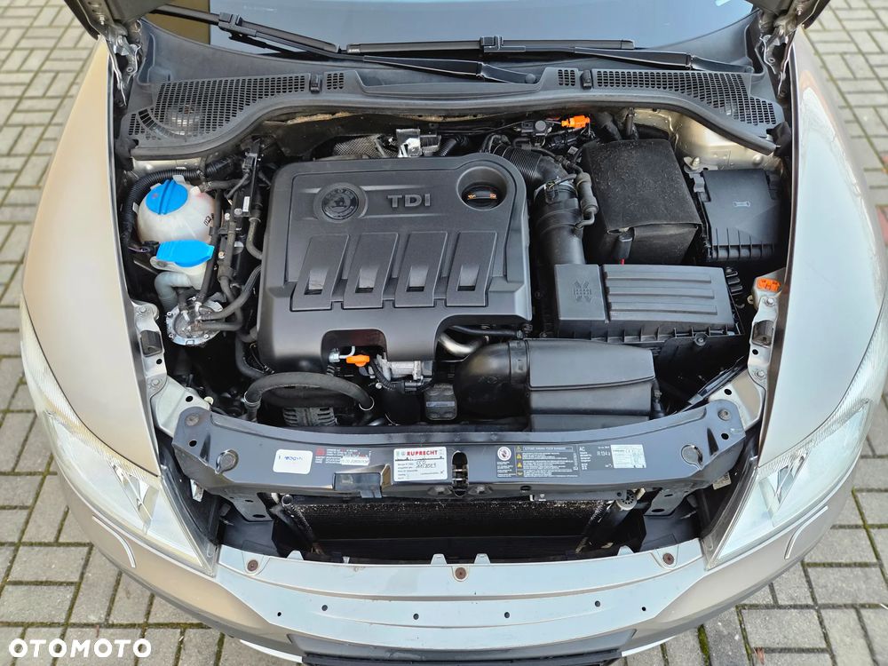 Skoda Octavia 2.0 TDI DPF 4x4 Scout - 37