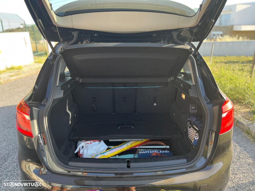 BMW 216 Active Tourer i - 10