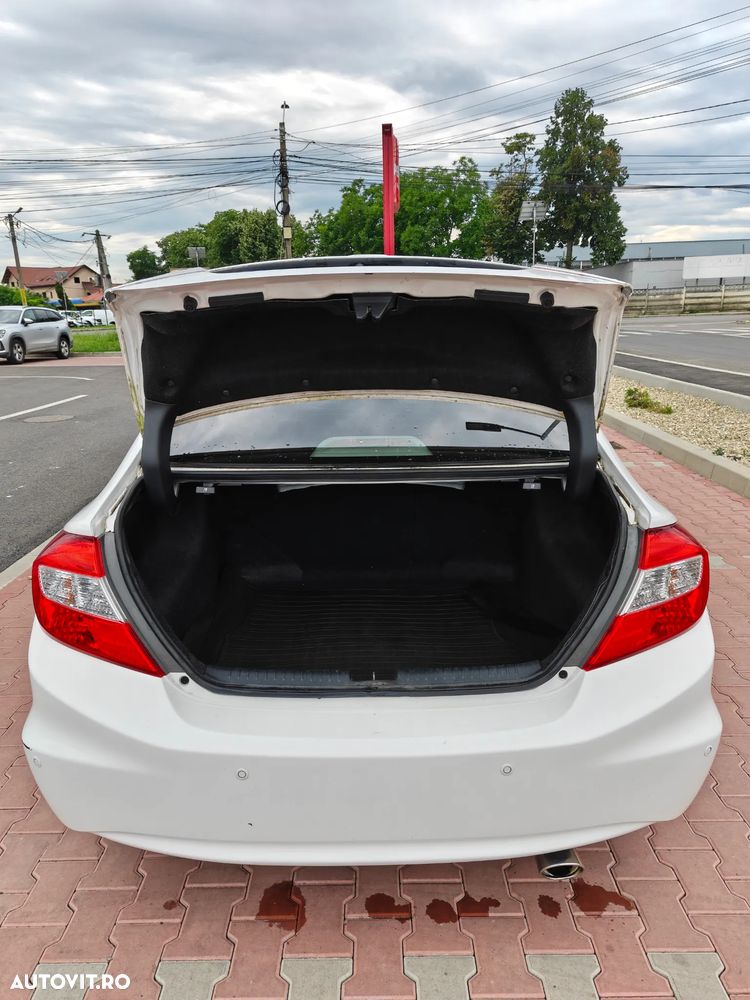 Honda Civic 1.8i-VTEC Sport - 4