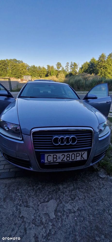 Audi A6 Limousine 2.4 - 2