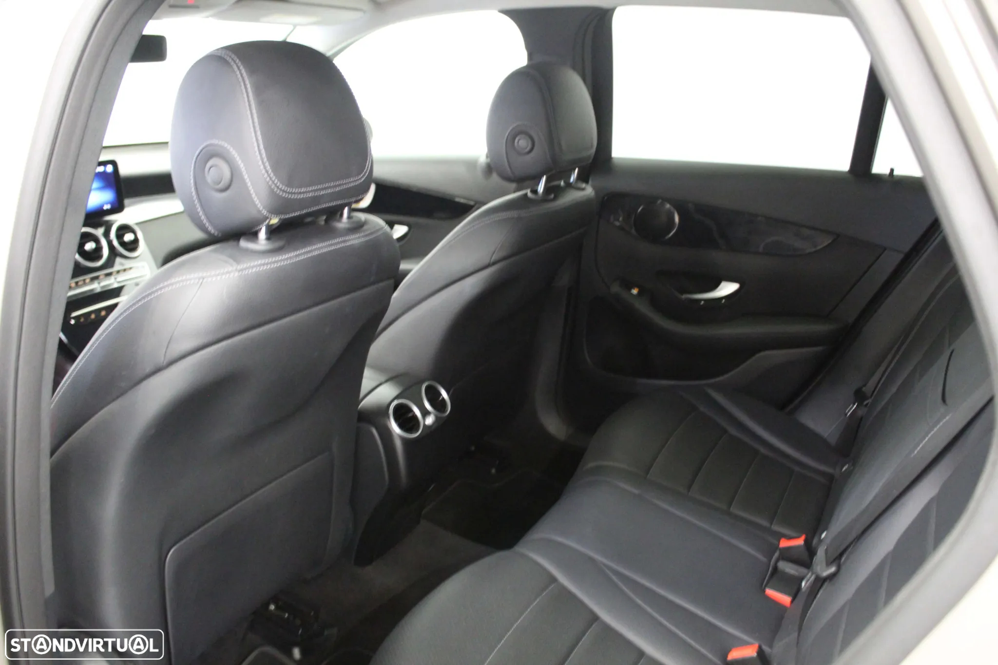 Mercedes-Benz GLC 220 d 4Matic - 18