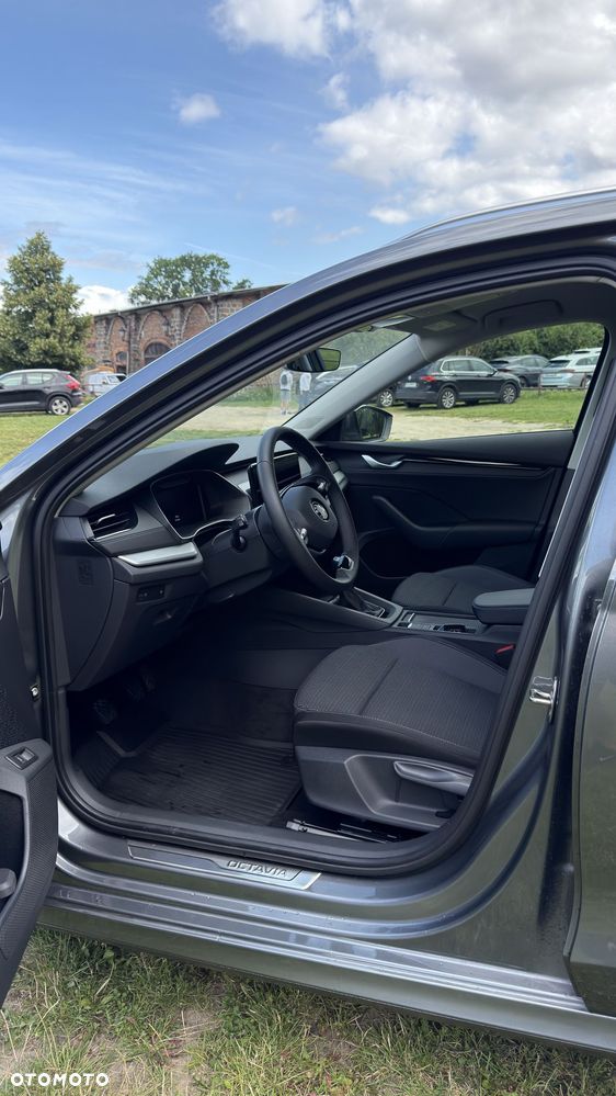 Skoda Octavia 1.5 TSI Selection - 7