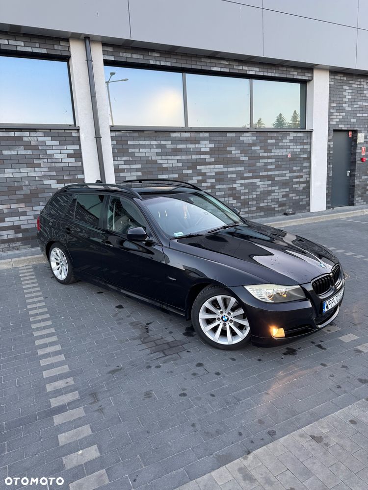 BMW Seria 3 320i - 20