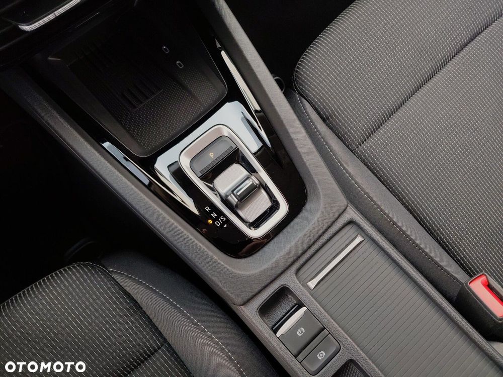 Skoda Octavia 1.5 TSI mHEV Selection DSG - 28