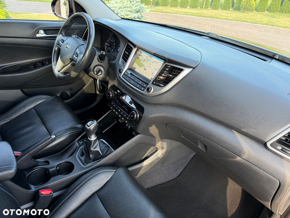 Hyundai Tucson blue 1.6 GDi 2WD Navi - 29