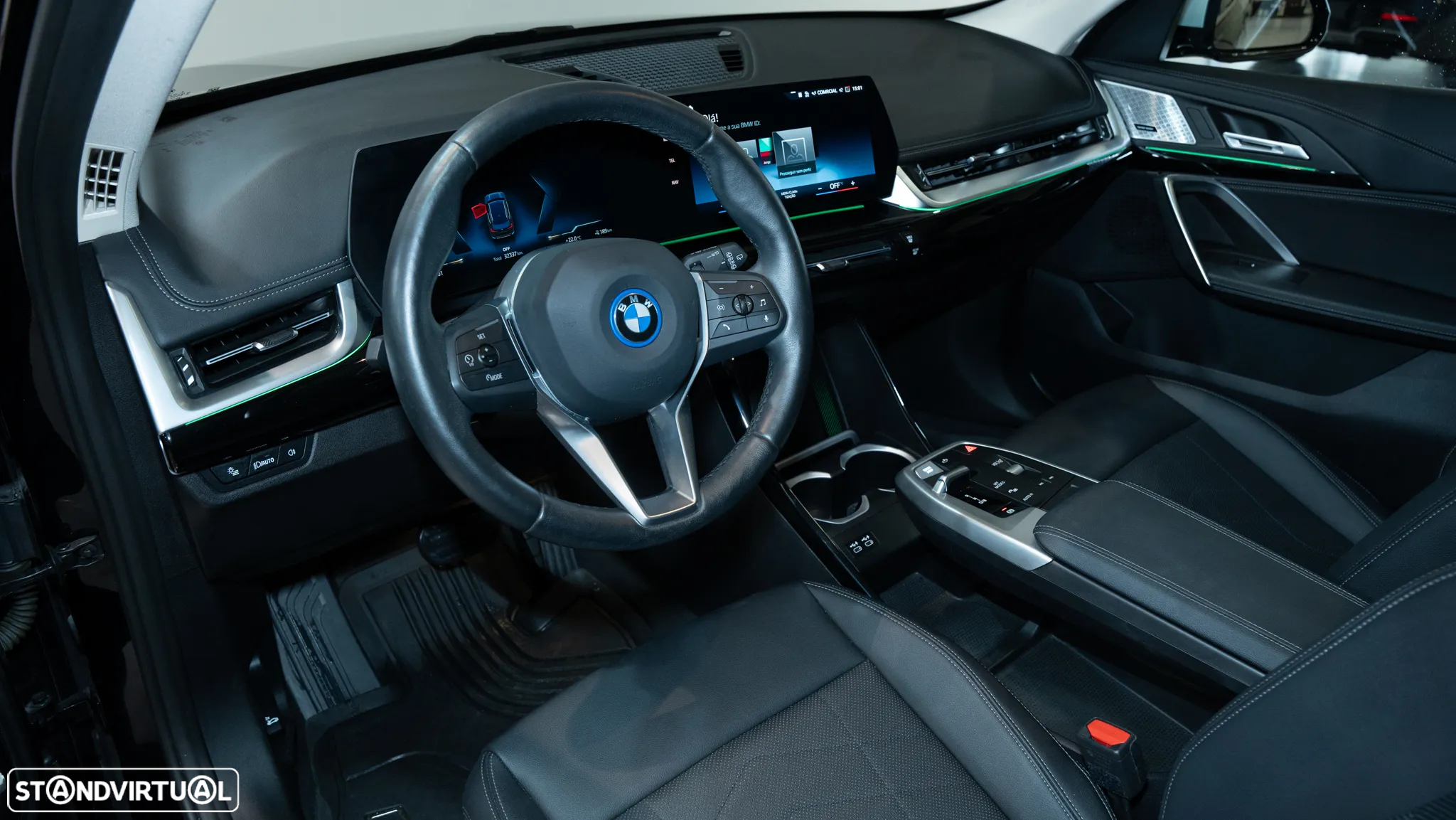 BMW iX1 xDrive30 xLine - 4