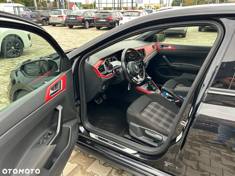 Volkswagen Polo 2.0 TSI GTI DSG - 14