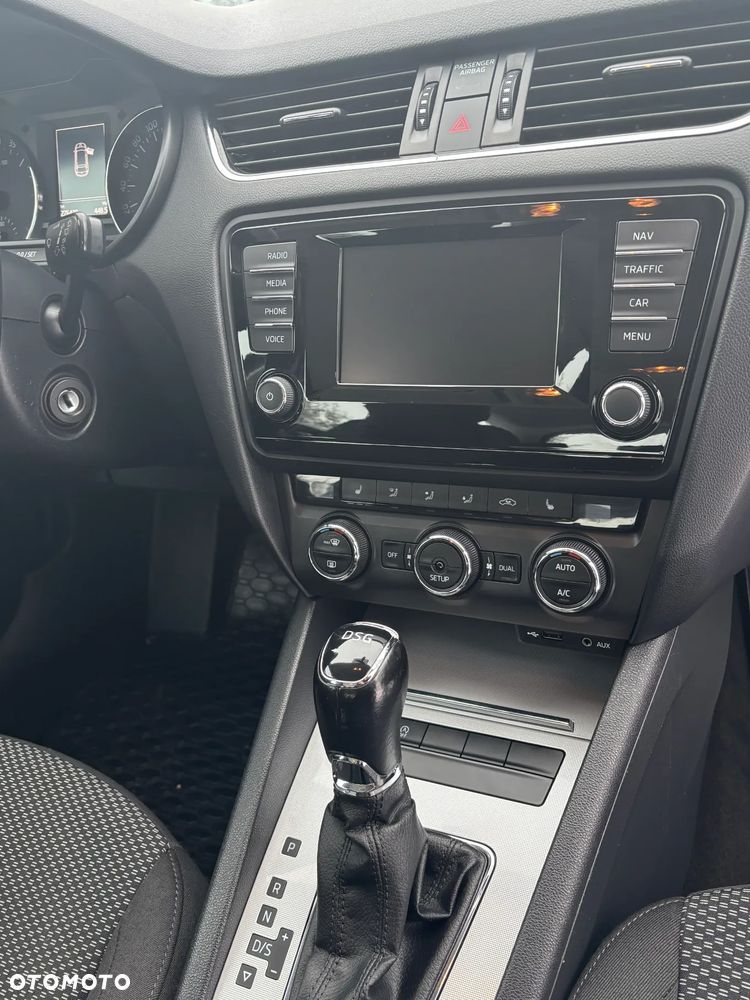 Skoda Octavia 2.0 TDI DSG Ambition - 7