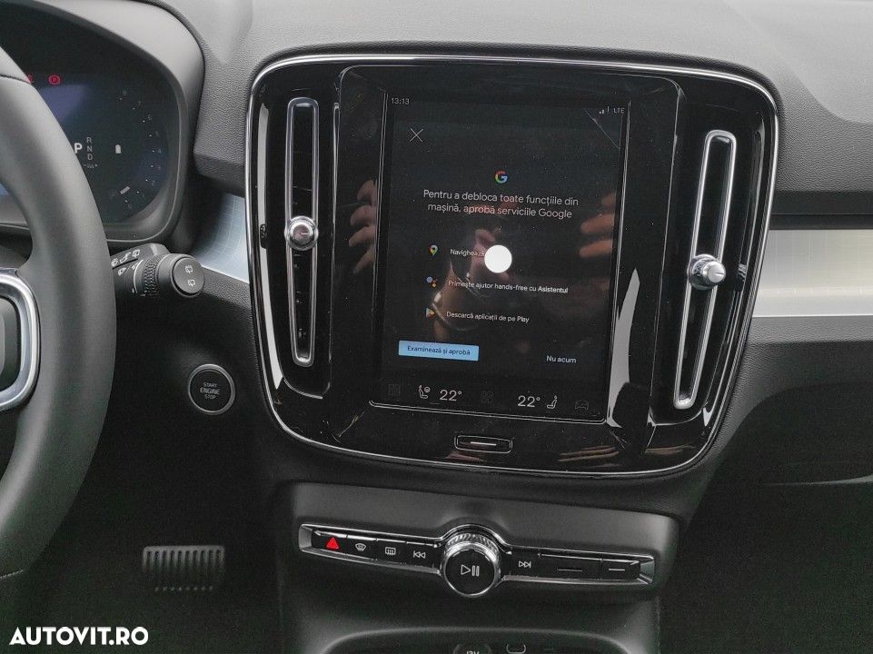 VOLVO XC40 2025 — imagine 16