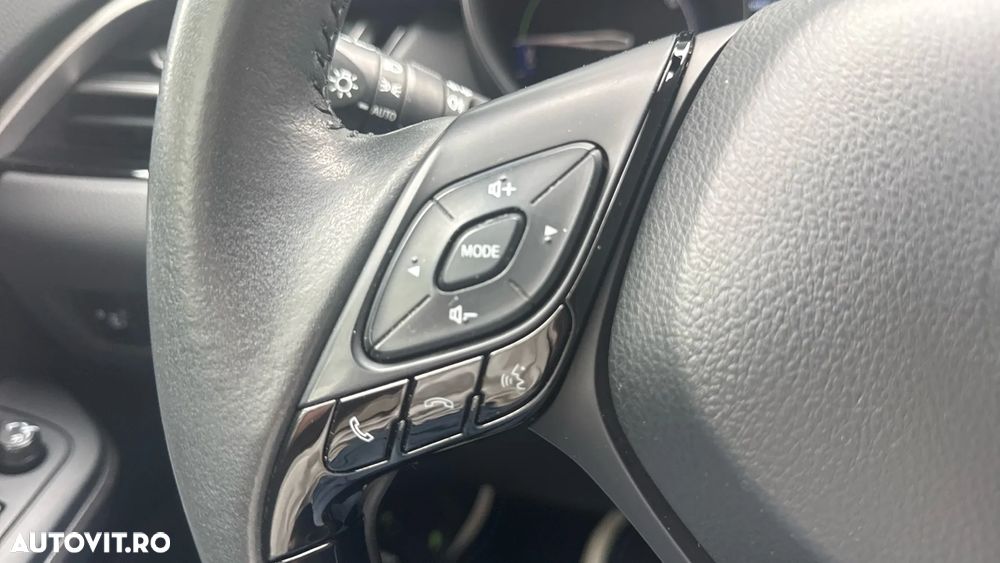Toyota C-HR - 27