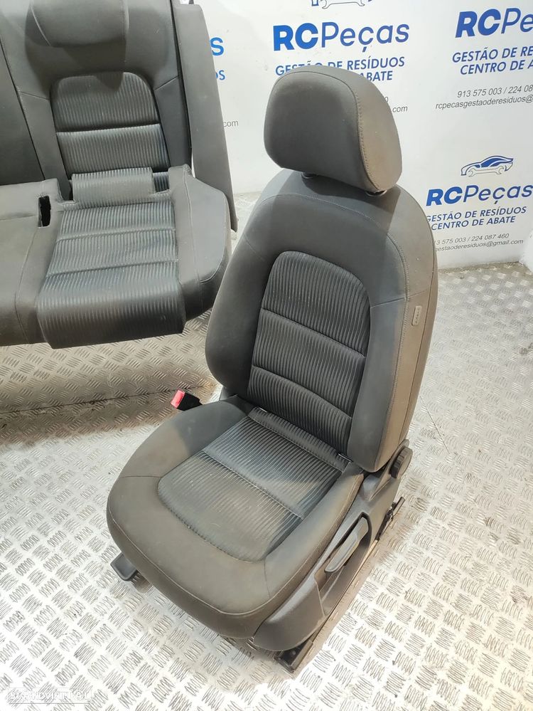 Conjunto Bancos Originais Tecido Audi A4 B8 Carro 5 Portas - 5
