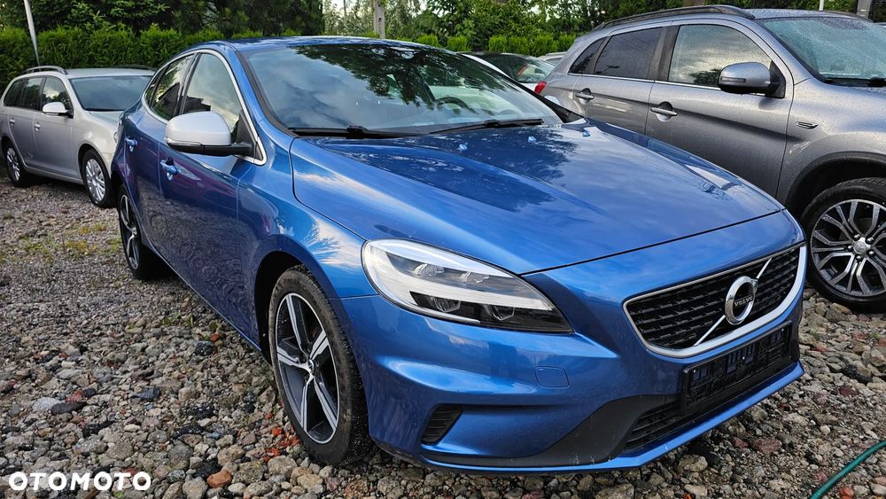 Volvo V40 D2 RDesign - 1