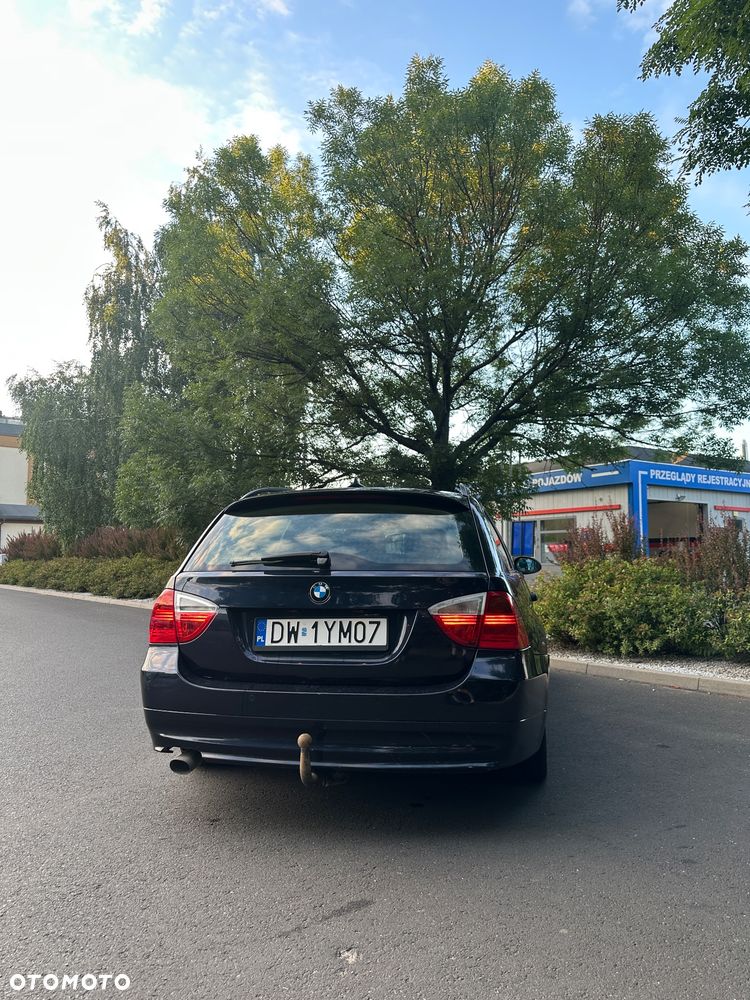 BMW Seria 3 320d - 16