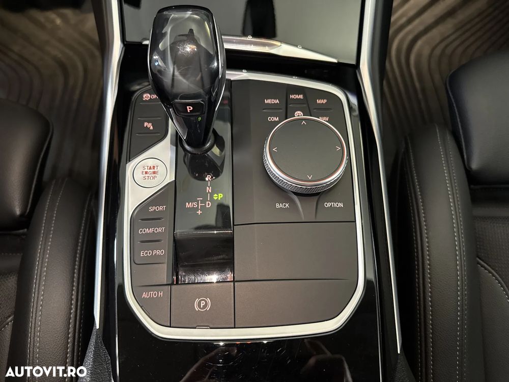 BMW Seria 3 - 18