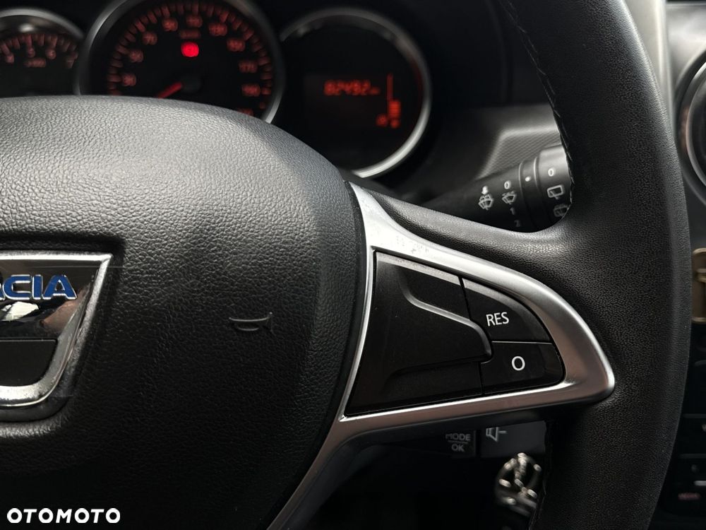 Dacia Duster 1.6 SCe Laureate S&S - 25