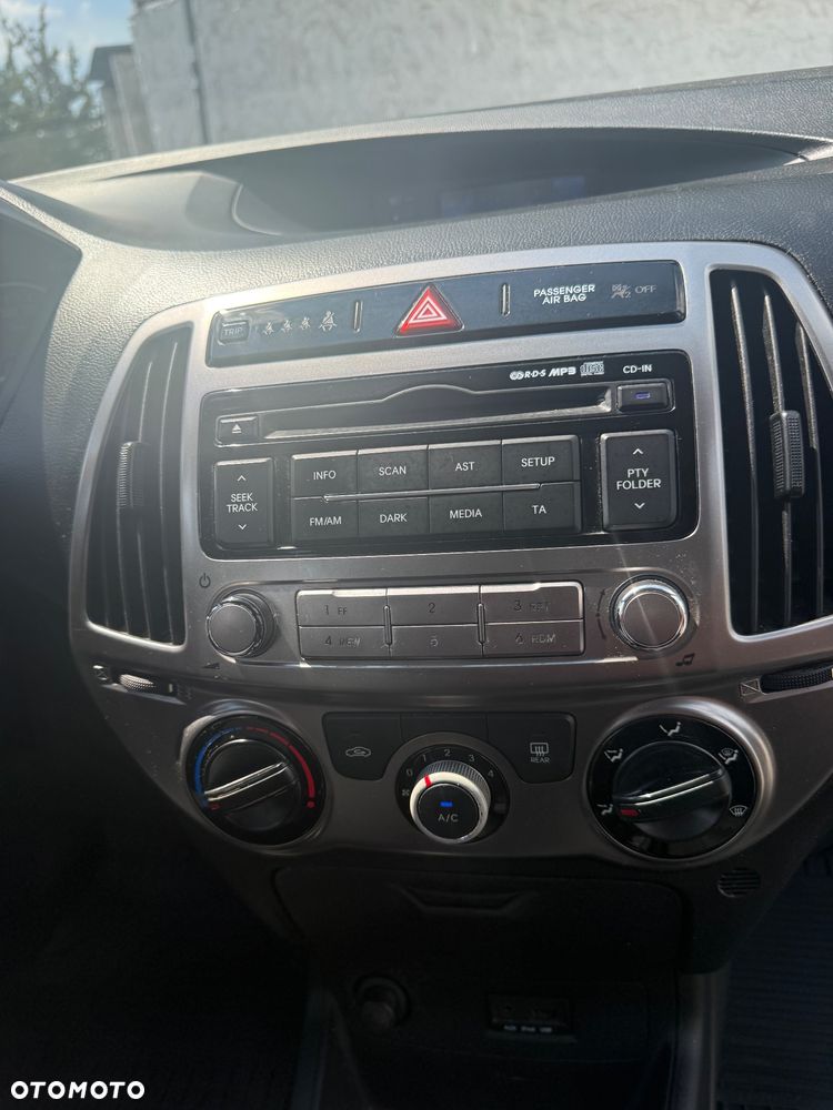 Hyundai i20 1.25 Comfort - 9