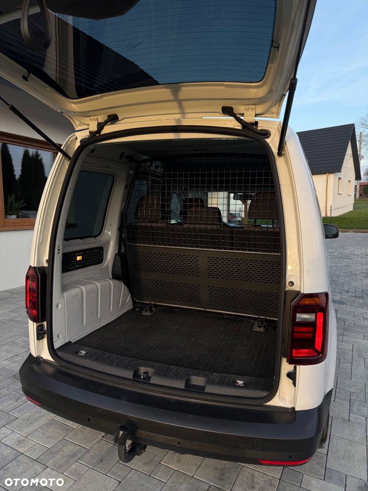 Volkswagen Caddy Maxi 2.0 TDI Comfortline - 15
