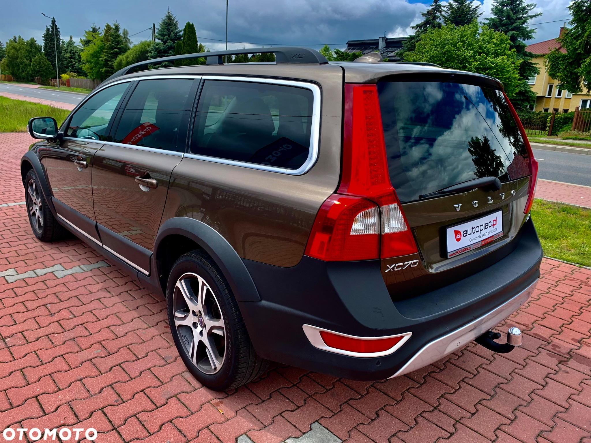 Volvo XC 70 D4 Momentum - 9