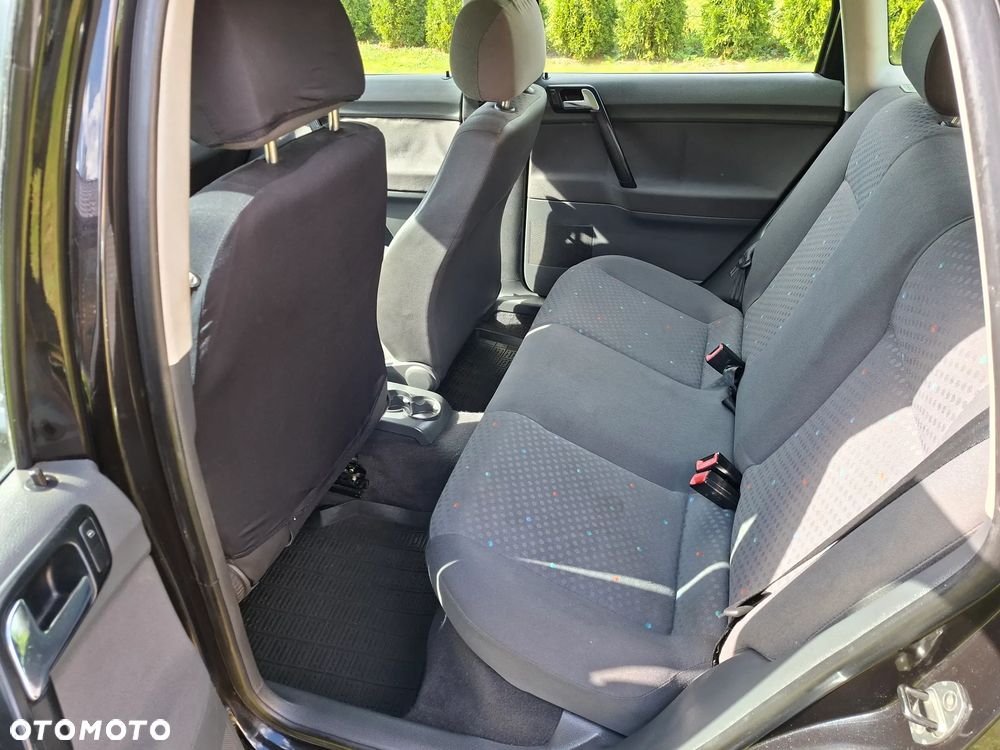 Volkswagen Polo - 3