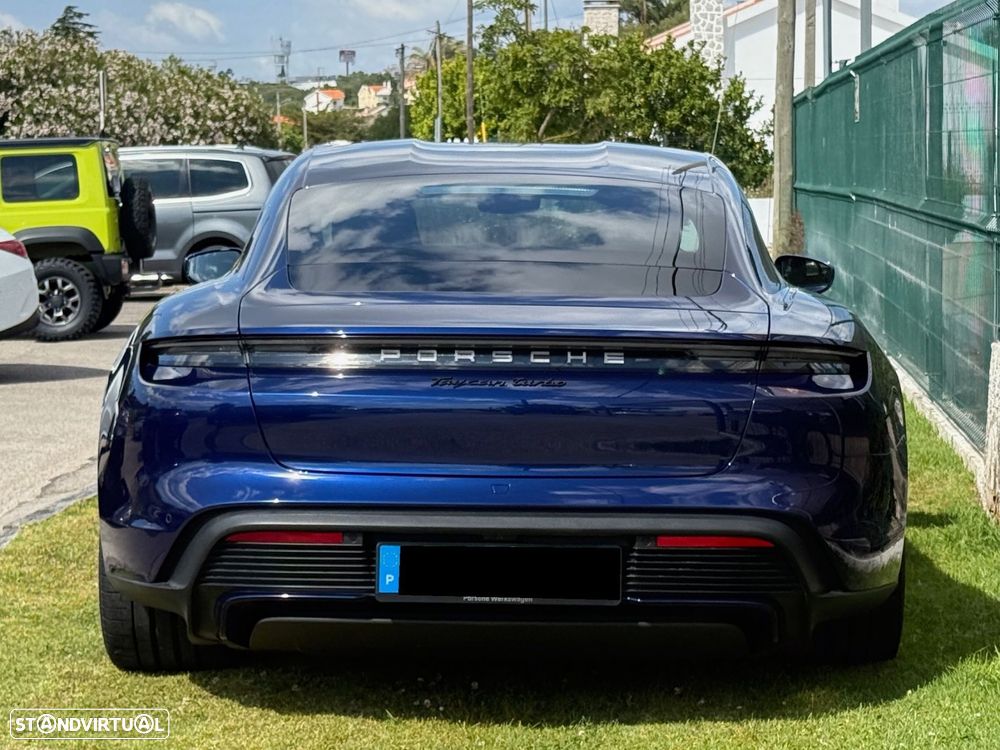 Porsche Taycan - 37
