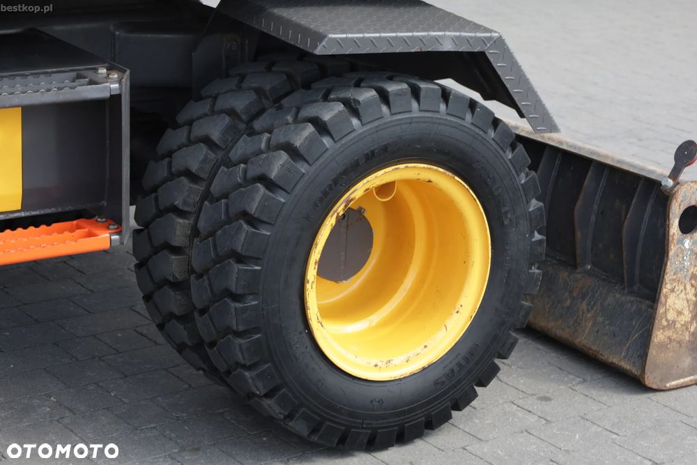 Volvo EW60E - 23