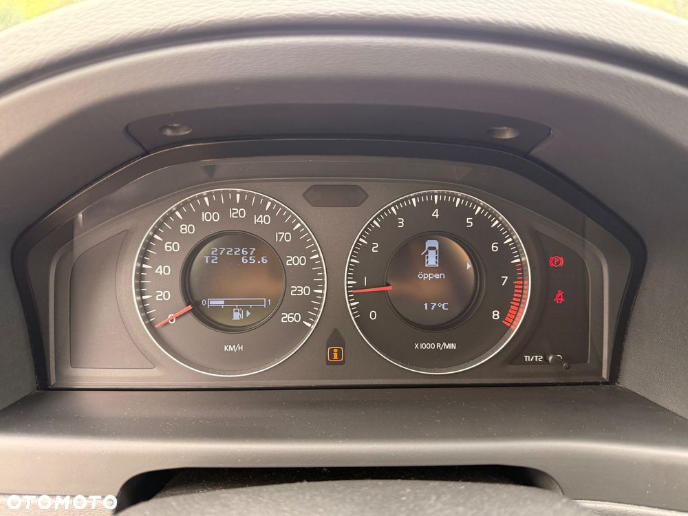 Volvo V70 2.0 - 21