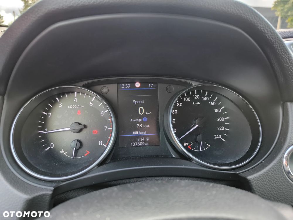 Nissan Qashqai 1.3 DIG-T Tekna - 12