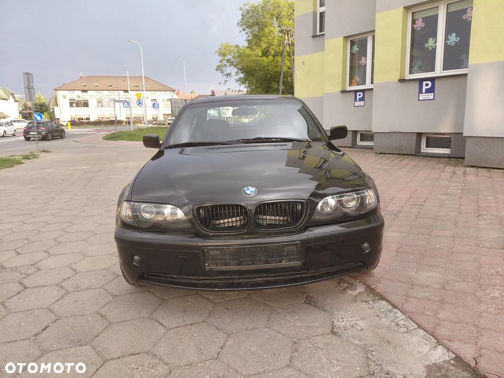 BMW Seria 3 318i Edition Sport - 12