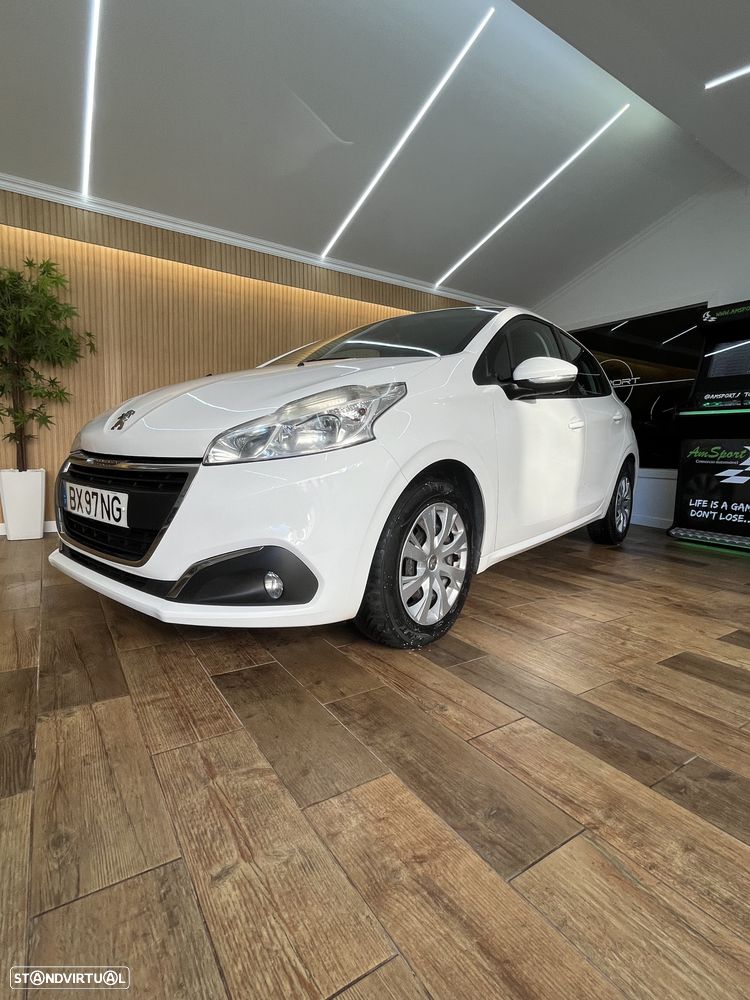 Peugeot 208 Hdi Pack Premium 100cv - 3