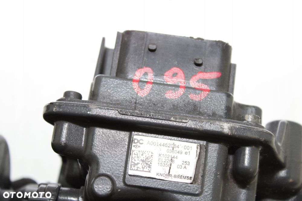 MERCEDES ACTROS MP4 ZAWÓR PODSTAWA OSUSZACZA OSUSZACZ POWIETRZA 0014462064 - 7